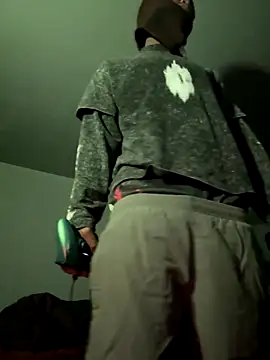 SluttyLyfe4L online show from 12.21.25