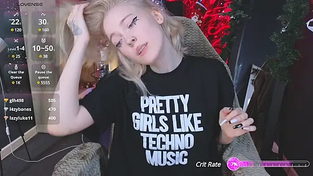 Snapshot of Crackling_Tatii chatting on 12.26.24 Crackling Tatii online show from 12.26.24