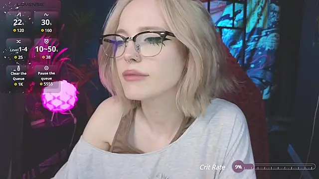 Snapshot of Crackling_Tatii chatting on 03.11.25 Crackling Tatii online show from 03.11.25