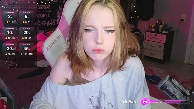 Snapshot of Crackling_Tatii chatting on 09.13.25 Crackling Tatii online show from 09.13.25