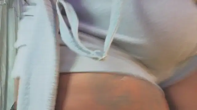 Snapshot of Alexa_roussee chatting on 10.03.25 Alexa roussee online show from 10.03.25