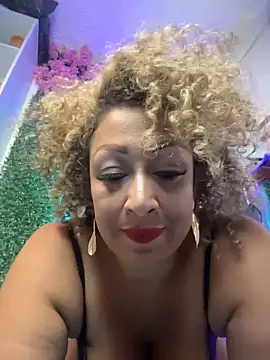 Snapshot of Katti_Barrera chatting on 02.13.26 Katti Barrera online show from 02.13.26