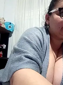 Madisonpalacio online show from 02.06.25