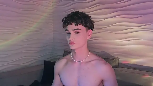 adam 21cm   online show from 12.12.24