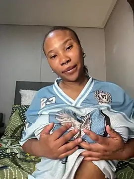 DrippinCaramelCutie online show from 04.09.26