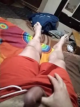 Snapshot of nudistu021 chatting on 03.10.26 nudistu021 online show from 03.10.26