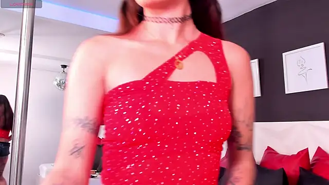 Snapshot of scarlet_castro chatting on 02.20.25 scarlet castro online show from 02.20.25