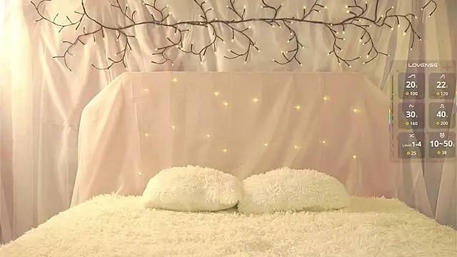 AnnaSiren online show from 03.25.26