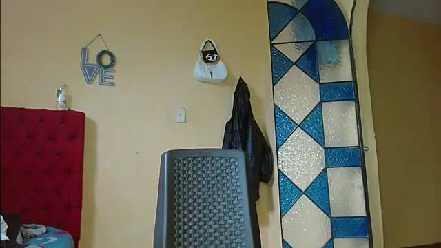 cristinamontiel online show from 02.06.25