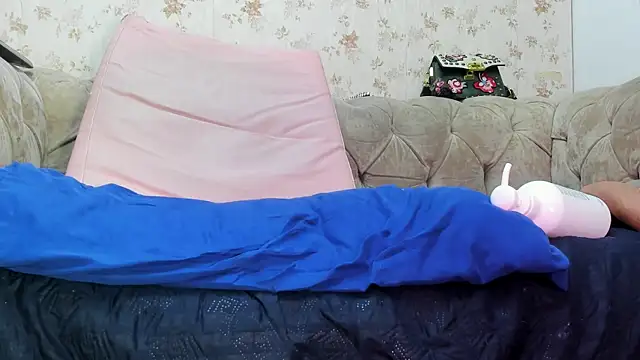 Snapshot of fer_dz chatting on 01.14.25 fer dz online show from 01.14.25