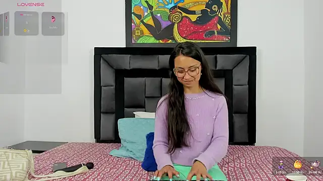 Snapshot of tatiana_valencia chatting on 01.04.25 tatiana valencia online show from 01.04.25