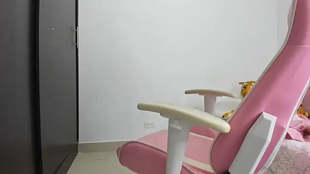 saori 9b online show from 03.21.25