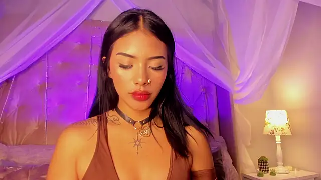 Giovanna oliveira online show from 01.07.25