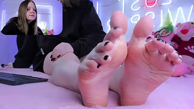footfetish baby online show from 01.27.25