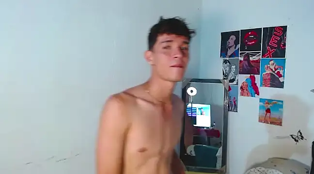 Snapshot of cristofer_988 chatting on 03.03.25 cristofer 988 online show from 03.03.25