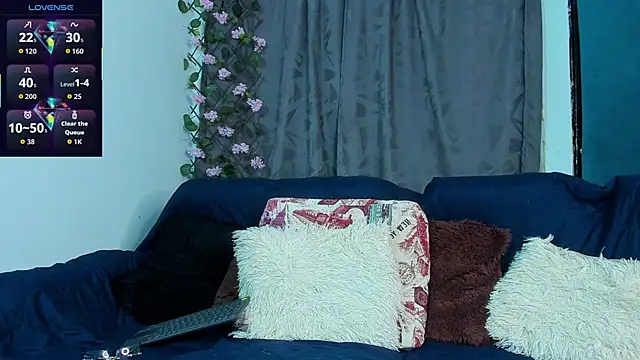 Snapshot of cristofer_988 chatting on 10.10.25 cristofer 988 online show from 10.10.25