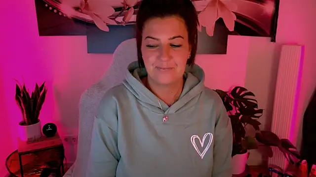 NatiLove35 online show from 04.19.26