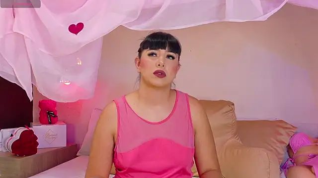 Alexa Miss online show from 02.15.25