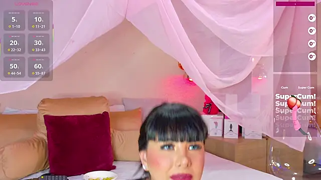 Alexa Miss online show from 03.05.25