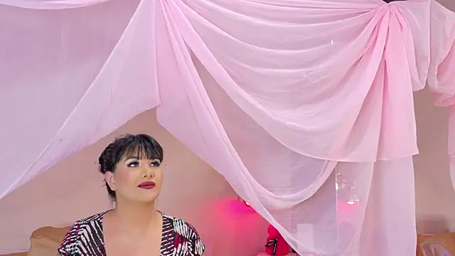 Alexa Miss online show from 03.11.25