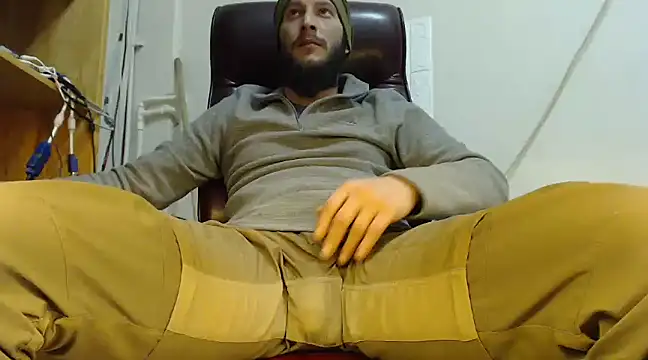 hardbigcock16 online show from 01.22.25