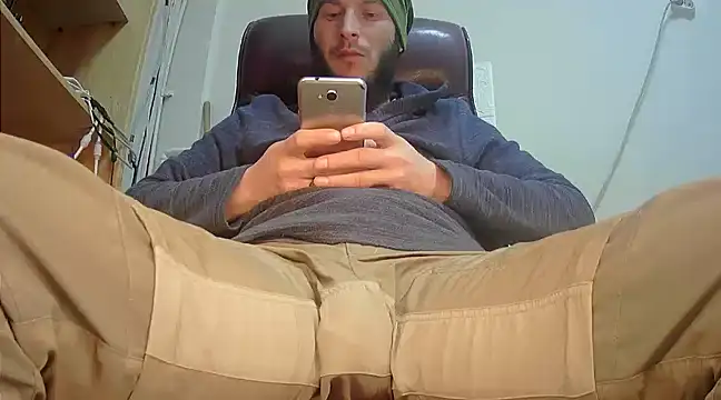 hardbigcock16 online show from 01.27.25