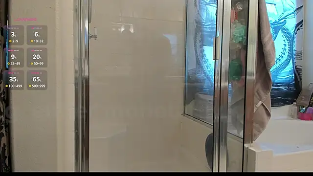 Peaches N Kreme online show from 01.14.25