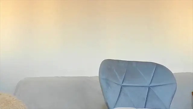 hornyemma   online show from 12.18.24