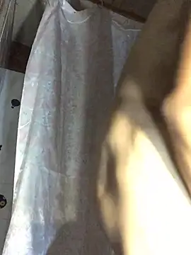 Snapshot of lopez96hot chatting on 12.14.24 lopez96hot online show from 12.14.24