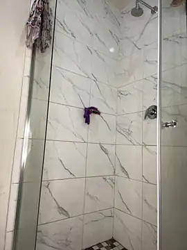 Cocowett online show from 11.25.25