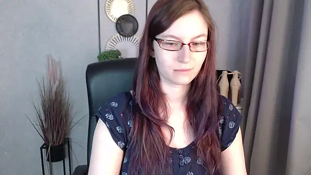 emmaxDelight online show from 03.16.26