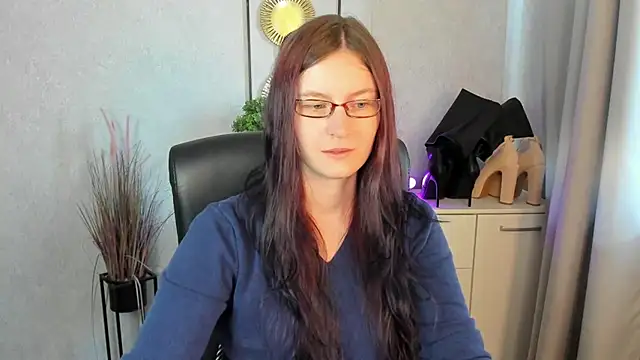 emmaxDelight online show from 07.14.26