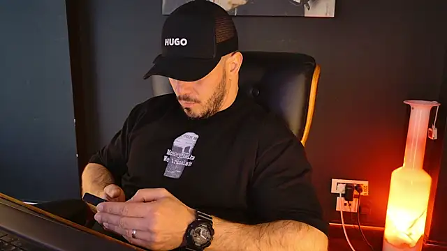 Snapshot of AngeloEric chatting on 03.02.26 AngeloEric online show from 03.02.26