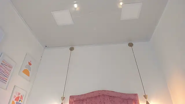 aprill21  online show from 03.12.25