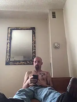 Snapshot of armdy371 chatting on 03.30.26 armdy371 online show from 03.30.26