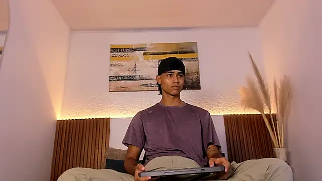 zander 2120 online show from 10.25.25