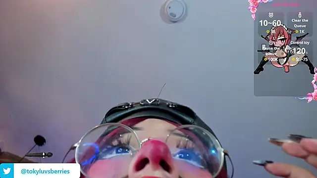 toky doll online show from 12.10.24