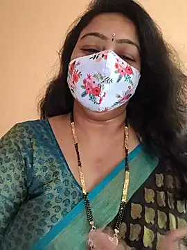 neelu-hoty online show from 03.03.25