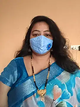 neelu-hoty online show from 03.04.25