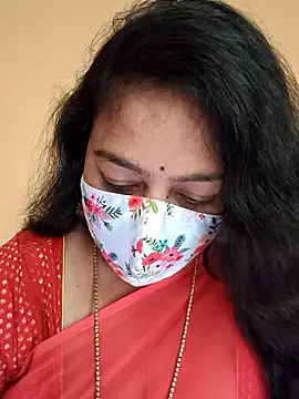 neelu-hoty online show from 03.05.25