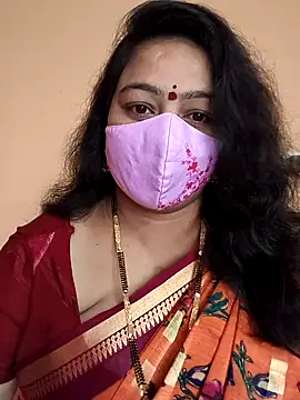 neelu-hoty online show from 03.12.25