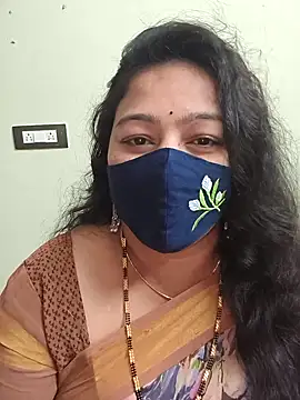 neelu-hoty online show from 04.05.26