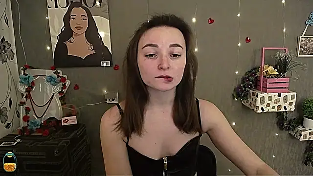  Barbie Kiss  online show from 02.28.25