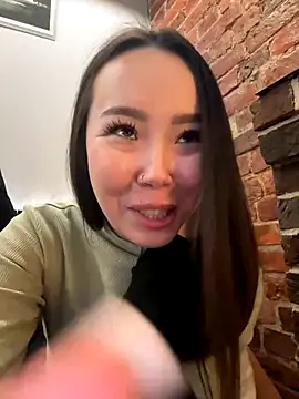 Asian Asami online show from 12.01.24