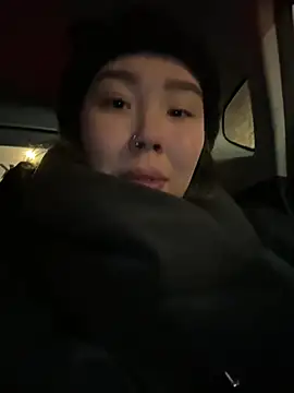 Asian Asami online show from 12.22.24