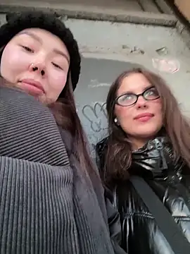 Asian Asami online show from 01.04.25