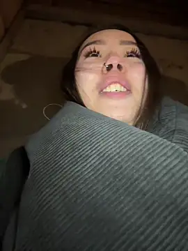 Asian Asami online show from 01.10.25