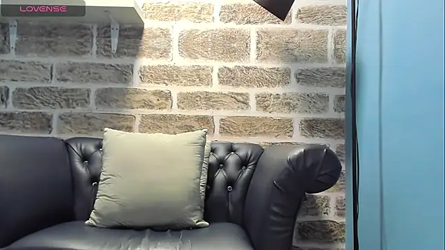 Snapshot of noah_ricci chatting on 02.09.26 noah ricci online show from 02.09.26