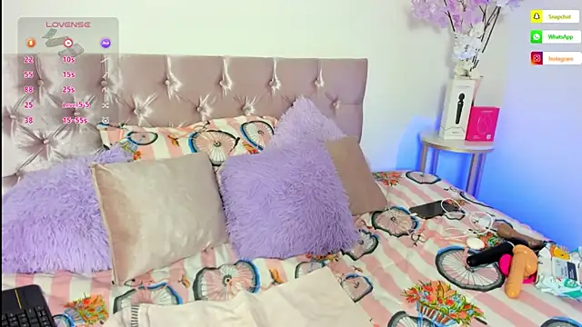 alanavega11 online show from 04.09.26