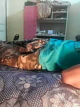 Snapshot of Chocolate_stud10 chatting on 02.10.25 Chocolate stud10 online show from 02.10.25